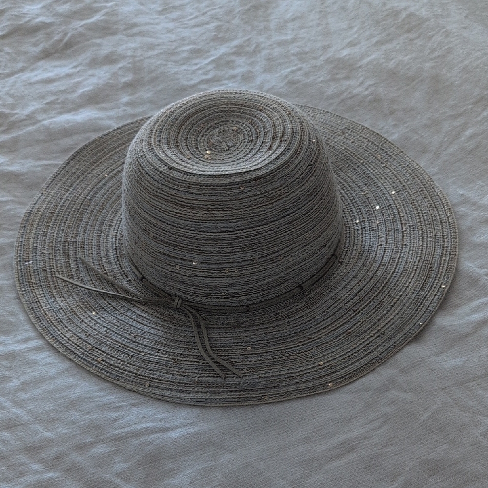 Elegant Gray Women's Sun Hat